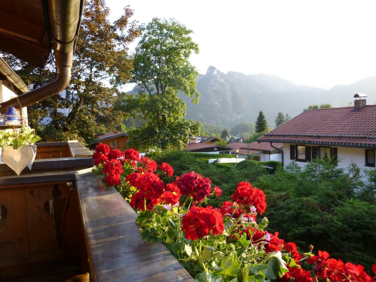 Ferienwohnung Mitteldorf Oberammergau Bagian luar foto